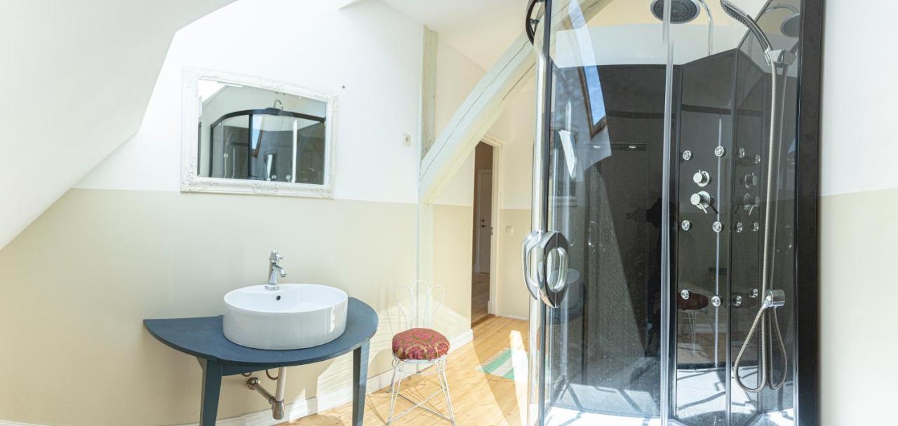 Guesthouse Kadrina Mois Zewnętrze zdjęcie