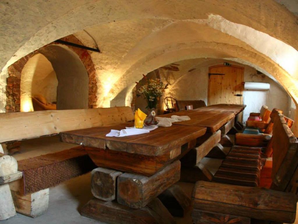 Guesthouse Kadrina Mois Zewnętrze zdjęcie